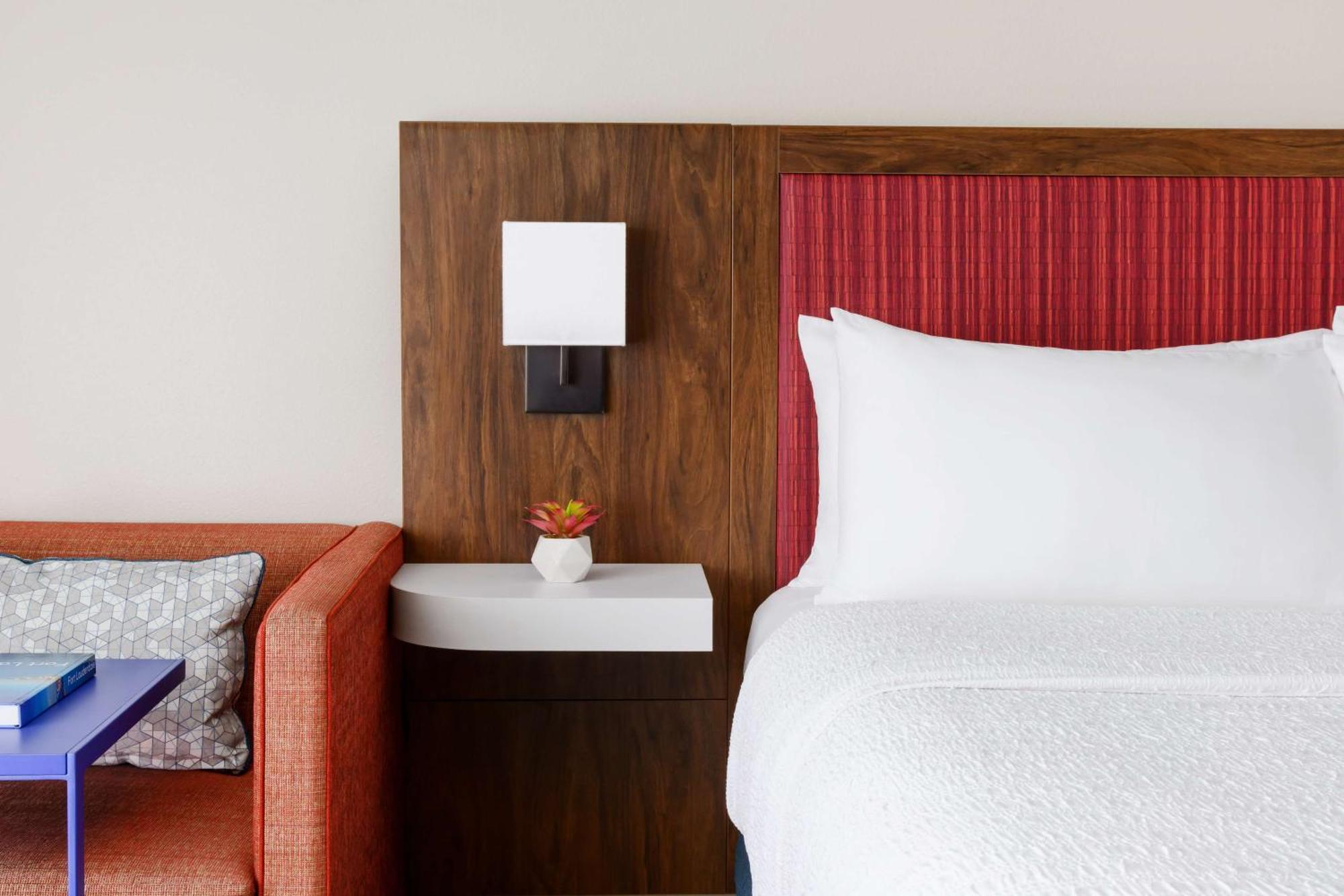Hampton Inn Ft. Lauderdale-Cypress Creek Fort Lauderdale Eksteriør bilde