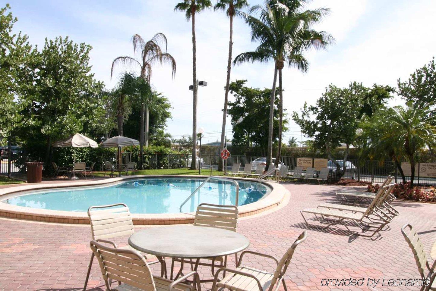 Hampton Inn Ft. Lauderdale-Cypress Creek Fort Lauderdale Eksteriør bilde