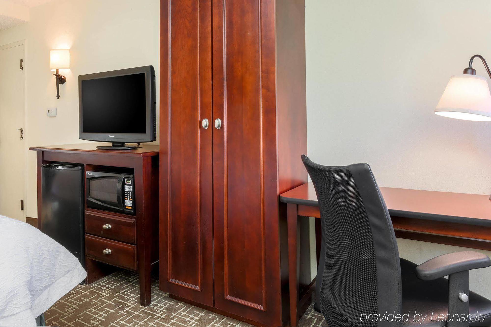 Hampton Inn Ft. Lauderdale-Cypress Creek Fort Lauderdale Eksteriør bilde