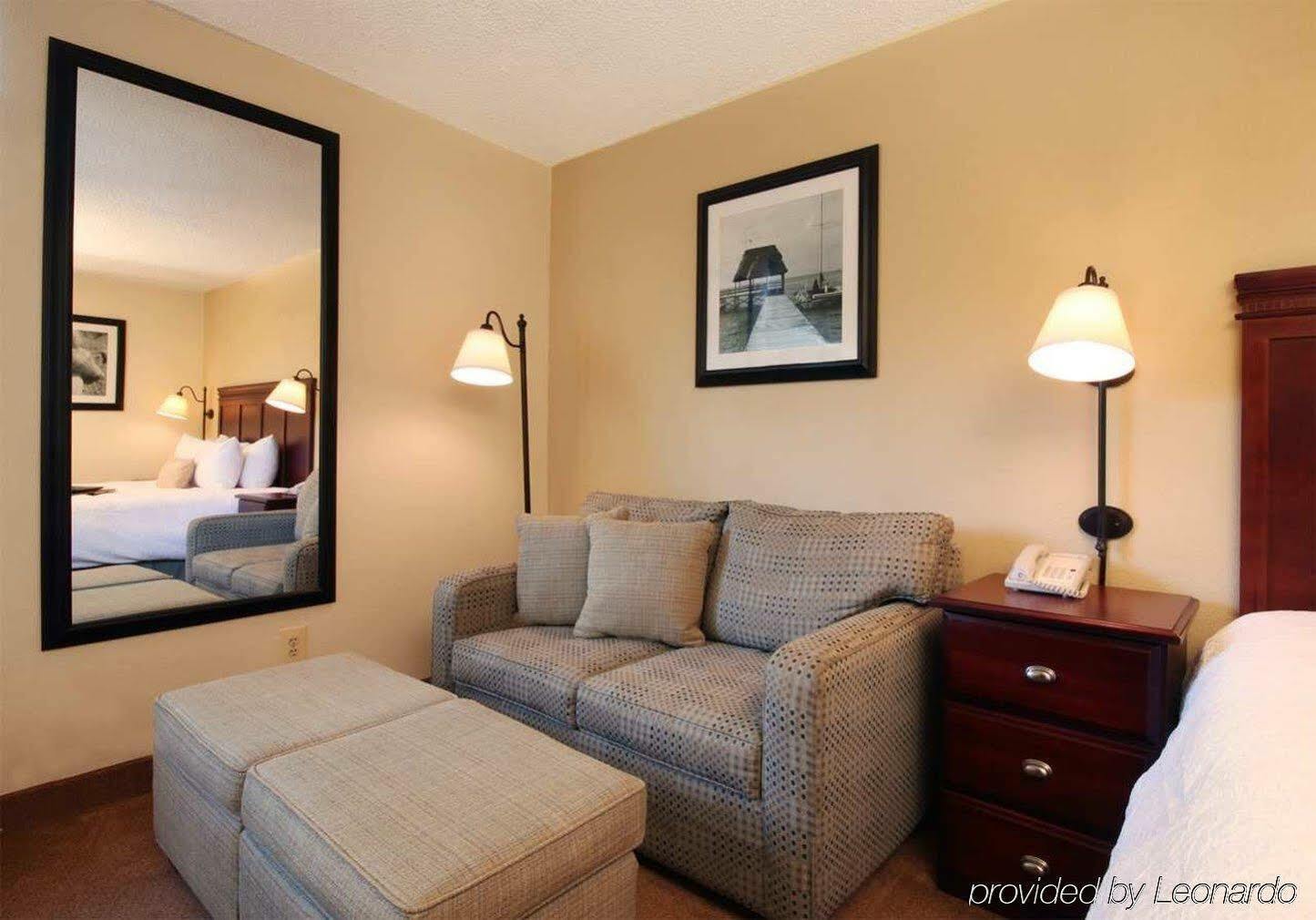 Hampton Inn Ft. Lauderdale-Cypress Creek Fort Lauderdale Eksteriør bilde